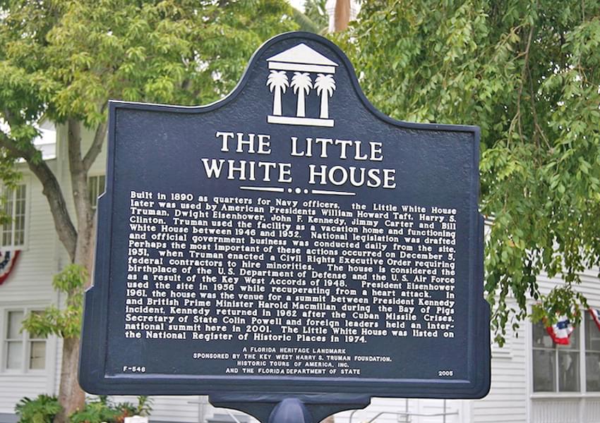 little-white-house-paranormal