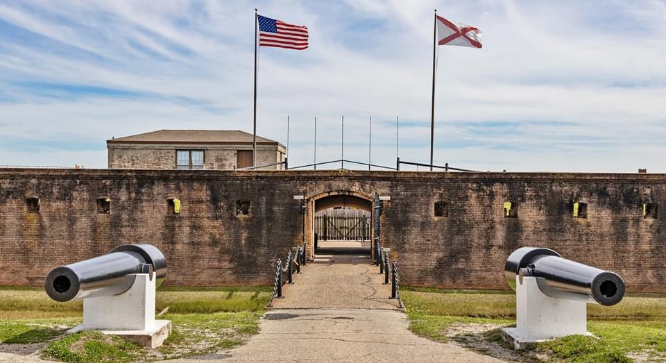 gaines-ghosts-fort