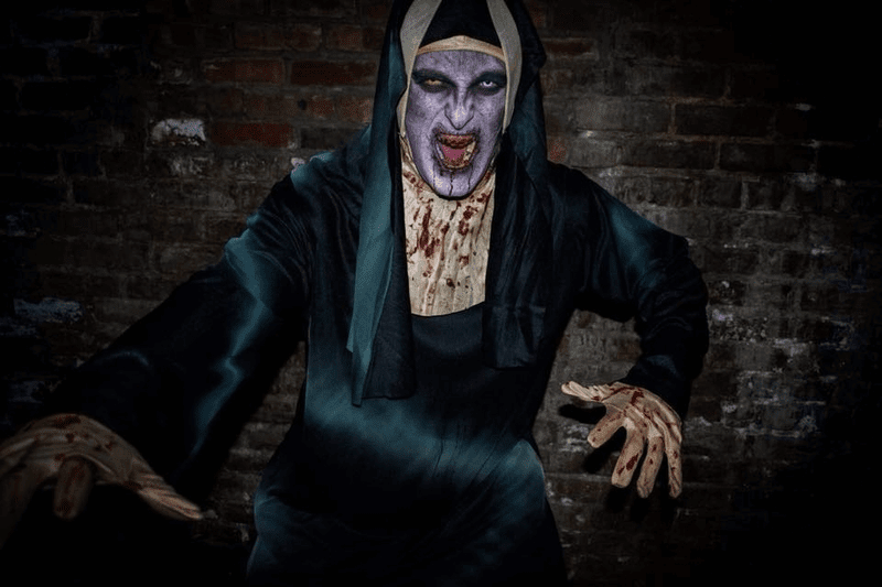 Madness Haunted House in Iowa ghost nun attacking