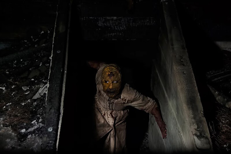 Scare Valley haunted house in California featured image